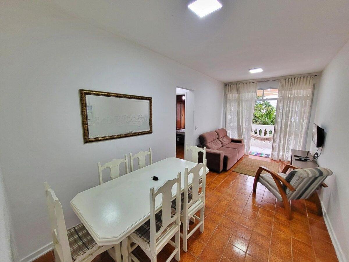 Ap 02 Dorms - Enseada - Com Sacada, Ar-Cond, Wi-Fi, 01 Vaga, Lado Praia Гуаружа Екстериор снимка