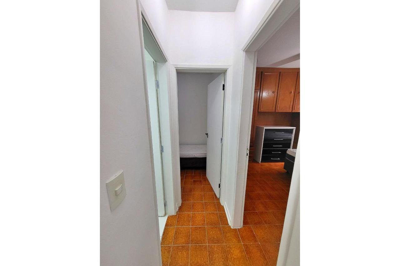 Ap 02 Dorms - Enseada - Com Sacada, Ar-Cond, Wi-Fi, 01 Vaga, Lado Praia Гуаружа Екстериор снимка